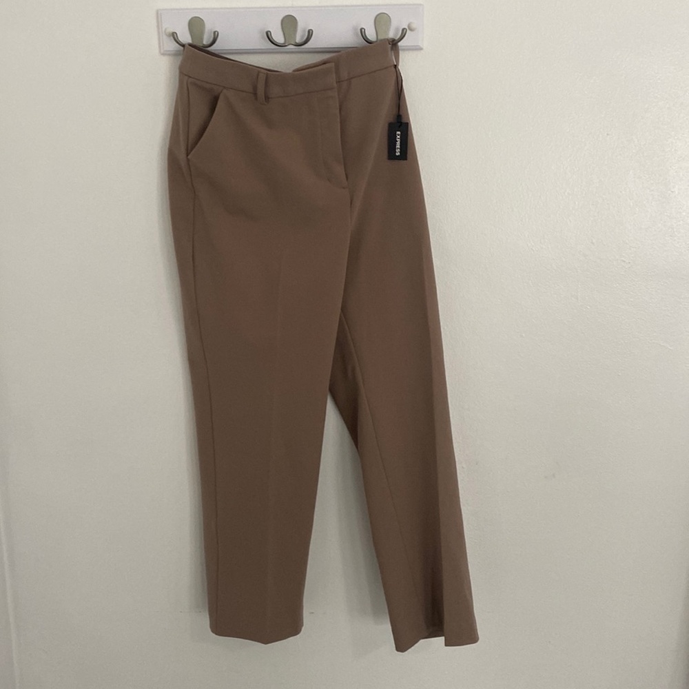 Express Straight Super High Rise Pants in Tan.